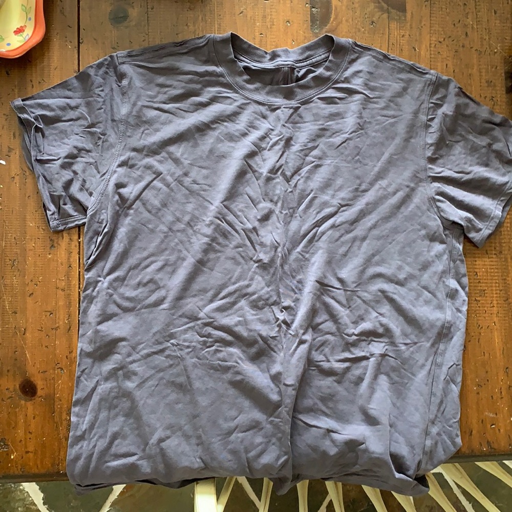 Lulu lemon boyfriend tee